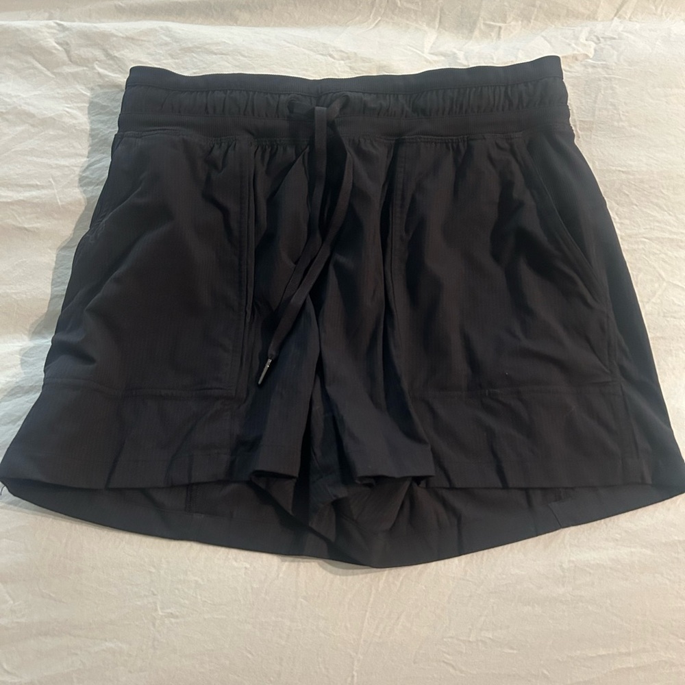 Lululemon Dance Studio Short